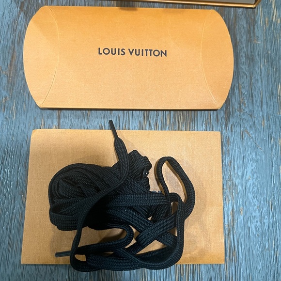 Louis Vuitton Frontrow Sneaker (Size 37) - Picture 6 of 8